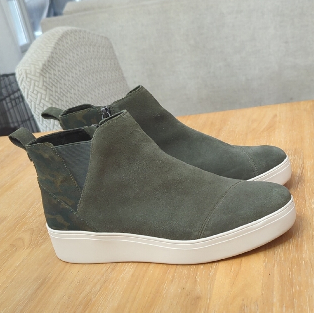 TOMS Olive Suede Ankle Boots